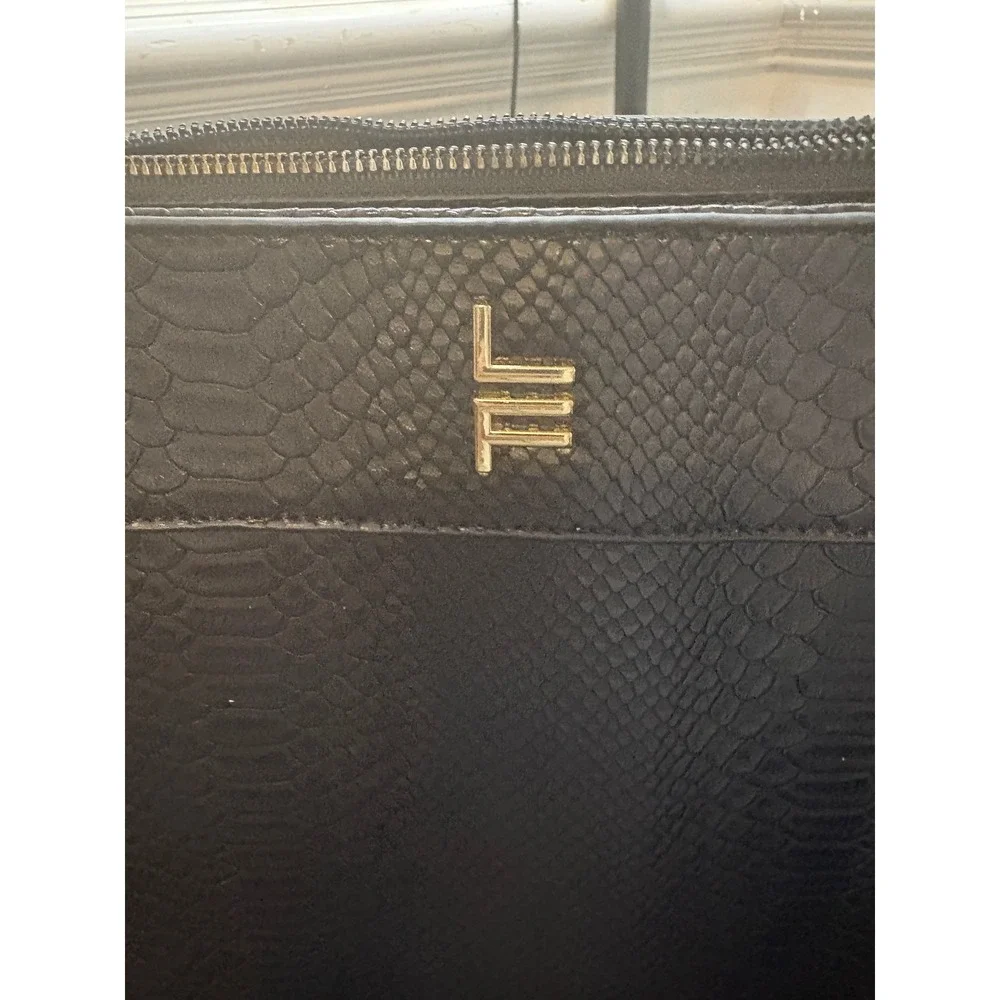 London Fog Black Snakeskin Embossed Shoulder Bag Gold Logo Faux Leather Tote